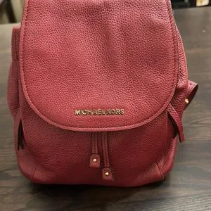 Michael Kors Vic mini backpack Michael Kors | Bags | Michael Kors Vic Mini Backpack | Poshmark main image 4